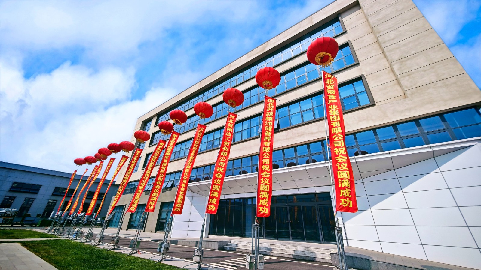 1749780385563547.jpg 1749780385563547.jpg